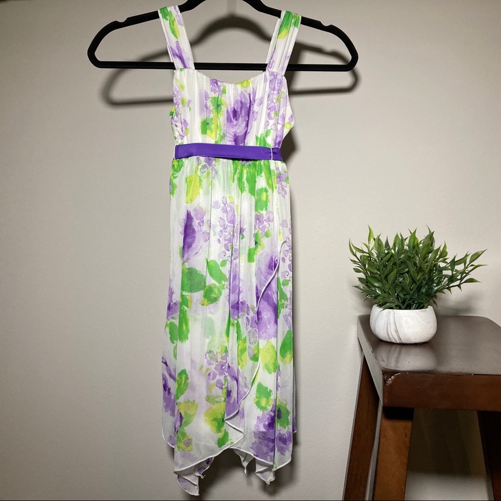 ✨2/$20 green, purple and white iZ dress